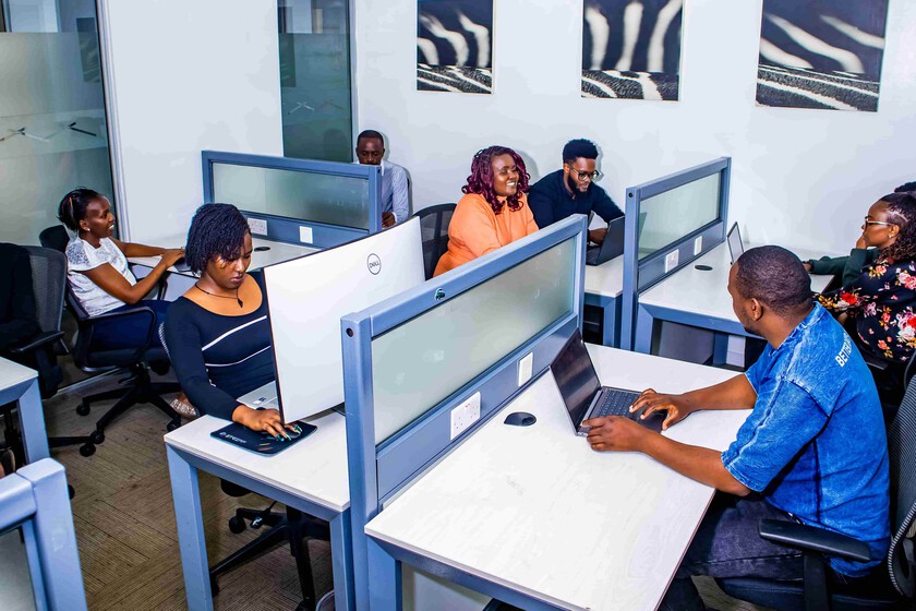 Etiquetado sexual para entrenar IA: un trabajo que destruye salud por pocos dólares