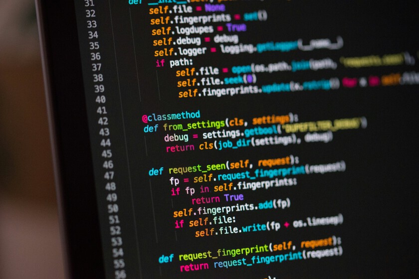 Kimi Code: hace 75% del trabajo de Claude al 19% del costo, ¿compensa?